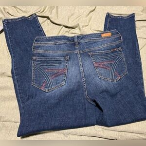Seven7 jeans size 16 worn once. Smoke free